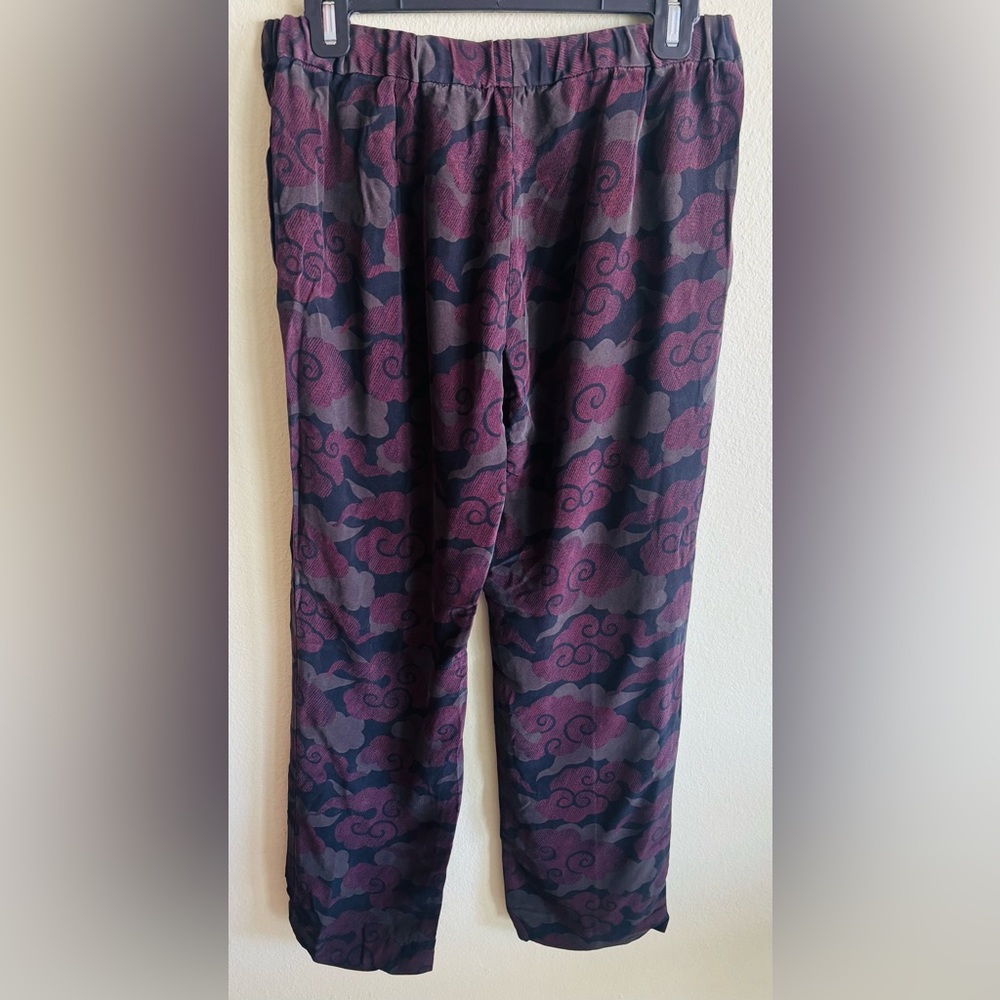 Dries Van Noten 100% Silk Black & Maroon Cloud Botanical Motif Trousers Size: 42 - Picture 2 of 6